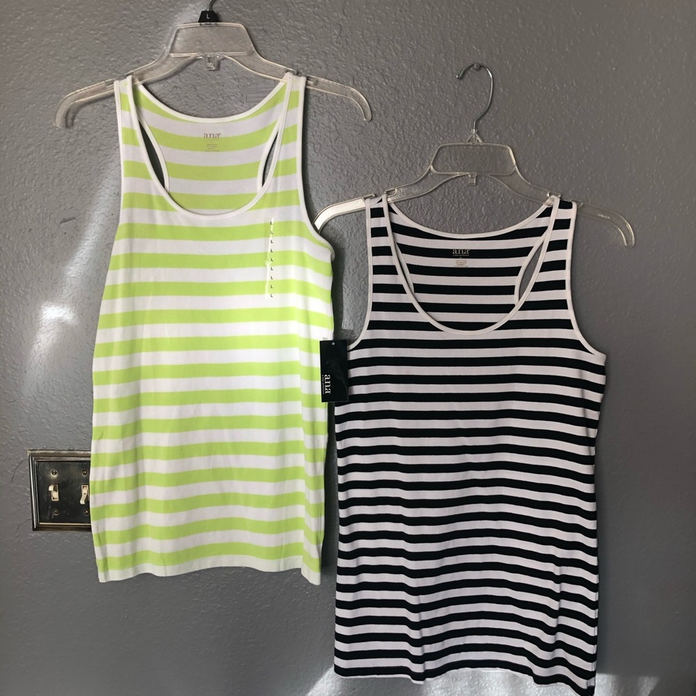 Selling as set NWT